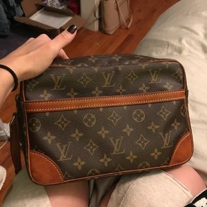 Louis Vuitton Monogram Trocadero 27 cross body